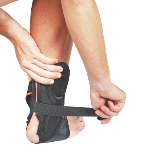 Malleostrong Ankle Brace for Malleolar Fractures